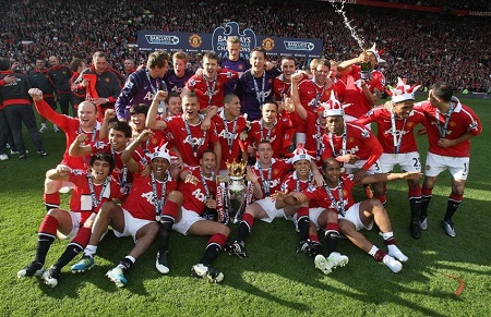 金捐赠给了 金捐赠给了